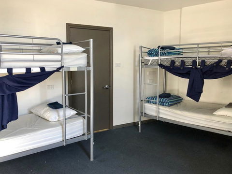 The Nook Backpackers - Australian Directory 40