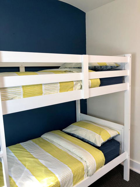 The Nook Backpackers - Australian Directory 13