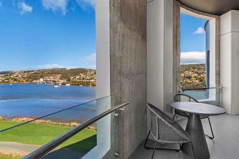 Peppers Silo - Australian Directory 5