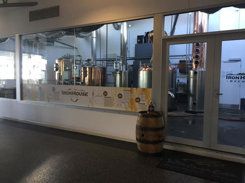 White Sands Estate Unit 20 - Australian Directory 22