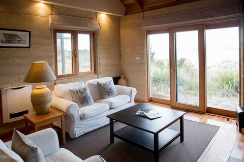 Piermont Retreat - Australian Directory 35