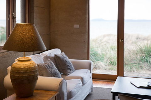 Piermont Retreat - Australian Directory 36