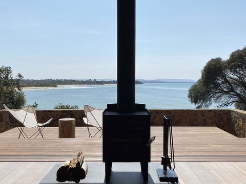 Piermont Retreat - Australian Directory 1