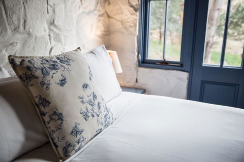 Piermont Retreat - Australian Directory 40