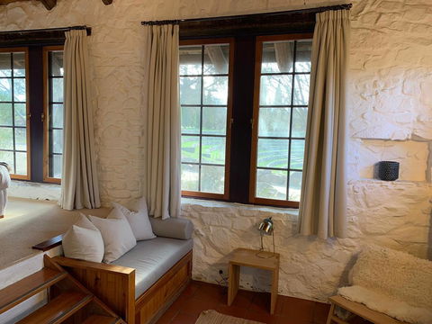 Piermont Retreat - Australian Directory 24