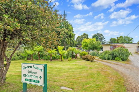 Green Views - Australian Directory 2