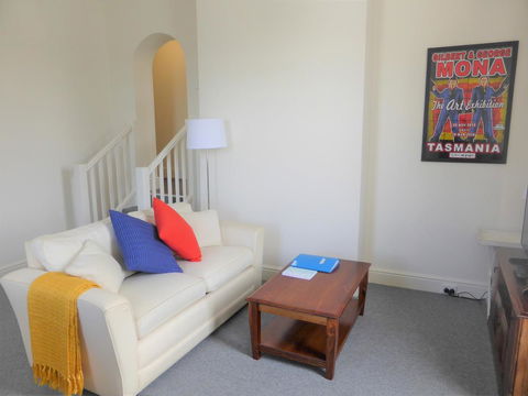 338 On Murray - Australian Directory 1