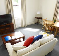 338 on Murray - Australian Directory