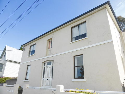 338 On Murray - Australian Directory 11