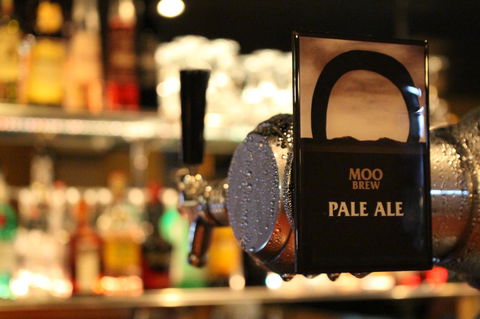 The Tasmanian Inn - Australian Directory 35