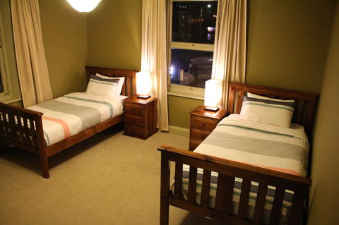 The Tasmanian Inn - Australian Directory 42