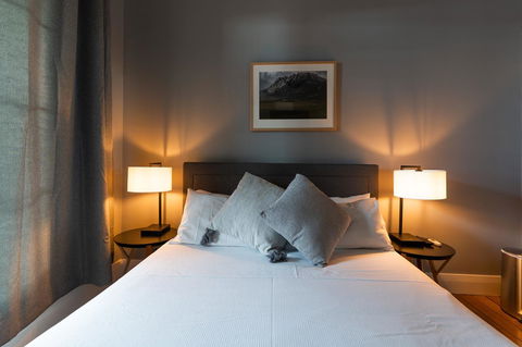 The Tasmanian Inn - Australian Directory 3