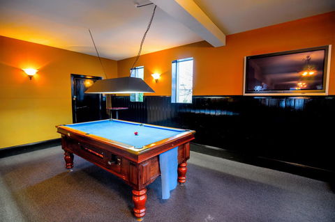 The Tasmanian Inn - Australian Directory 37