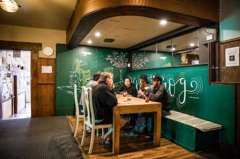 The Pickled Frog - Australian Directory 8