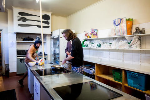 The Pickled Frog - Australian Directory 34