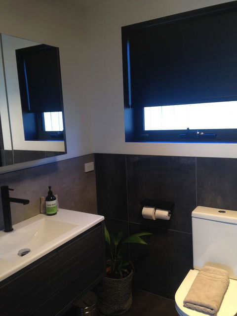 Miyabi Beach Retreat - Australian Directory 5