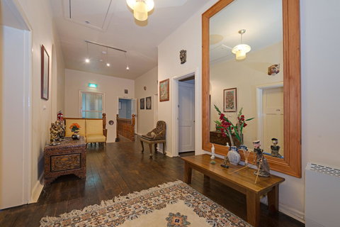 Edinburgh Gallery Bed & Breakfast - Australian Directory 4
