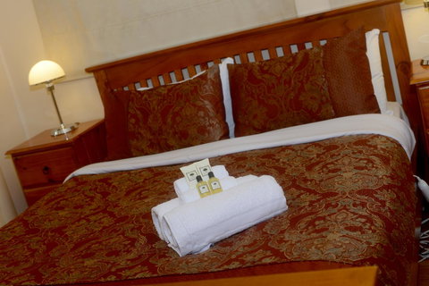 Edinburgh Gallery Bed & Breakfast - Australian Directory 20