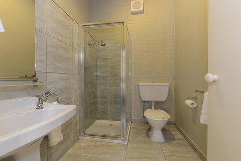 Edinburgh Gallery Bed & Breakfast - Australian Directory 15