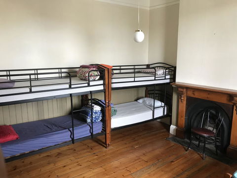 Arthouse Hostel - Australian Directory 10