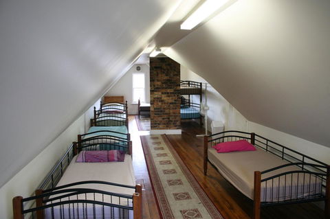 Arthouse Hostel - Australian Directory 22