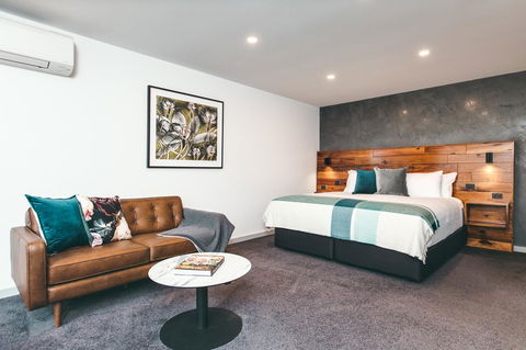 Maylands Lodge - Australian Directory 25