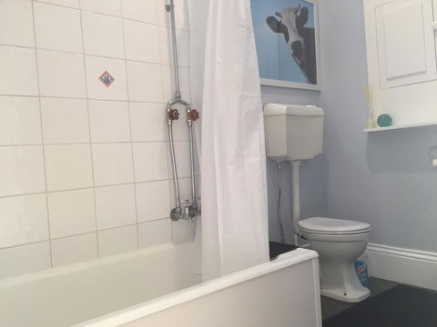 Elizaâ€™s Lovely Home - Australian Directory 14