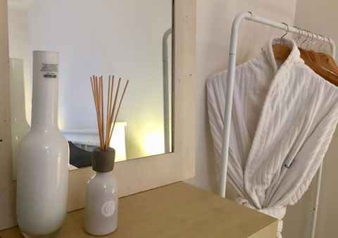 Elizaâ€™s Lovely Home - Australian Directory 9