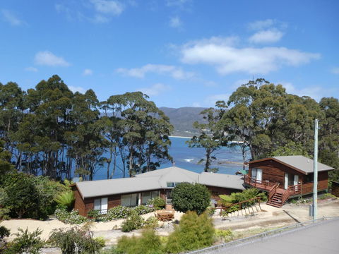 Osprey Lodge & Bungalow - Australian Directory 9