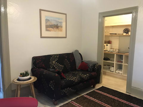 Maple Cottage - Australian Directory 10