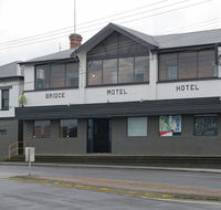 Bridge Hotel - Australian Directory