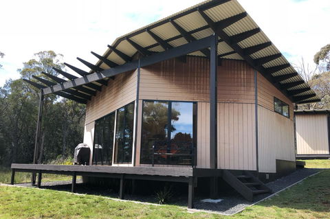 BAY OF FIRES ECO HUT Off Grid Experience At Binalong Bay - Australian Directory 0
