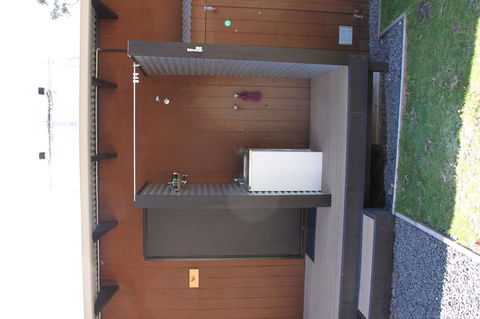 BAY OF FIRES ECO HUT Off Grid Experience At Binalong Bay - Australian Directory 1