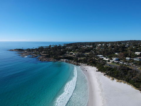 GRANITE BEACH HOUSE @ Bay Of Fires - Australian Directory 14