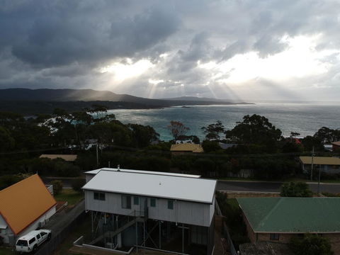 GRANITE BEACH HOUSE @ Bay Of Fires - Australian Directory 8