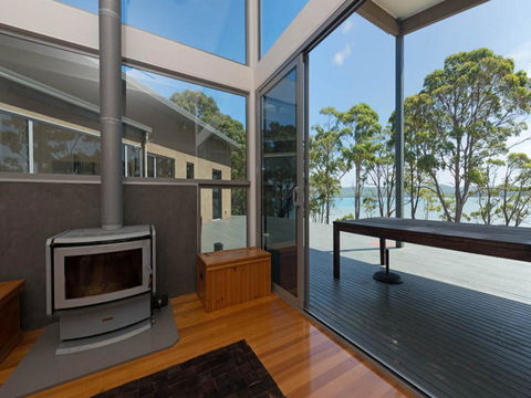 Cloudy Bay Lagoon Estate - Australian Directory 5