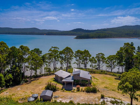 Cloudy Bay Lagoon Estate - Australian Directory 0