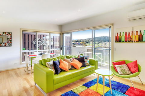 Bellerive Marina View Apartments No 28 - Australian Directory 2