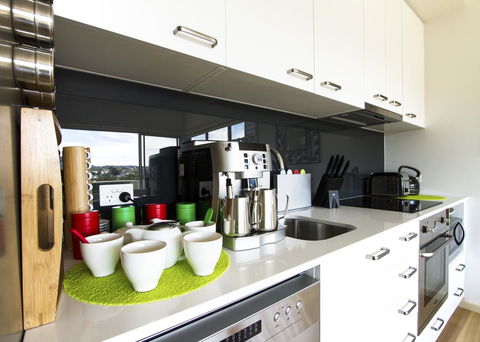 Bellerive Marina View Apartments No 28 - Australian Directory 5