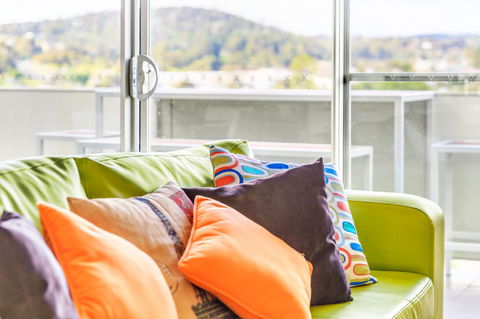 Bellerive Marina View Apartments No 28 - Australian Directory 4