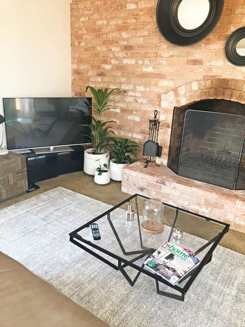 EMBRACING EVANDALE - Hosted By L'Abode Accommodation - Australian Directory 11