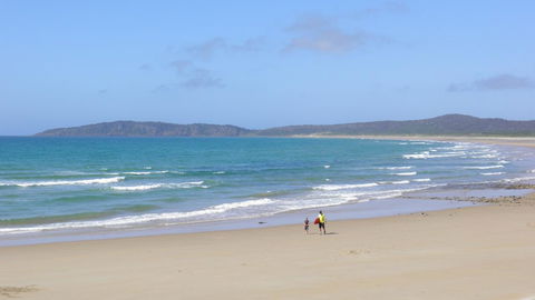 Tamar River Retreat - Australian Directory 30