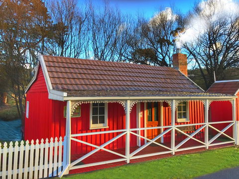 Platypus Playground Riverside Cottage - Australian Directory 0
