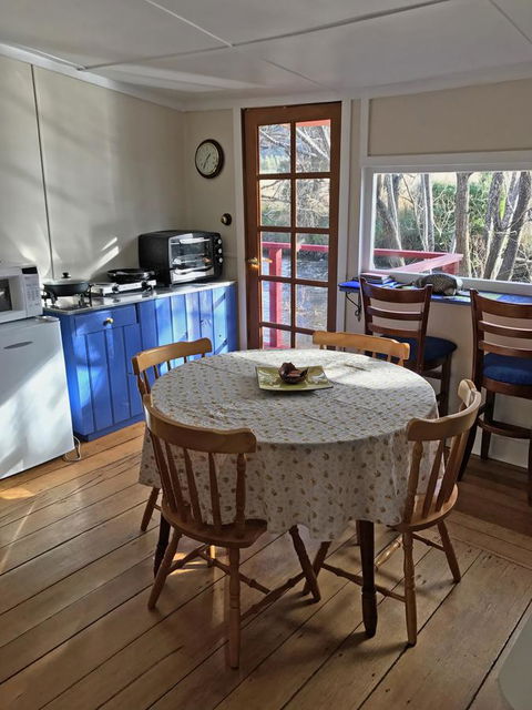 Platypus Playground Riverside Cottage - Australian Directory 9