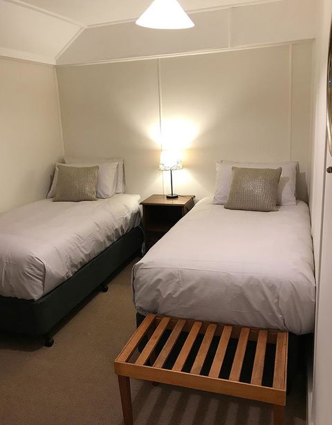 Platypus Playground Riverside Cottage - Australian Directory 3