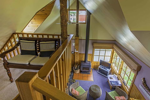 Touchwood Cottages - Australian Directory 30