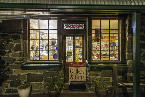 Touchwood Cottages - Australian Directory 1