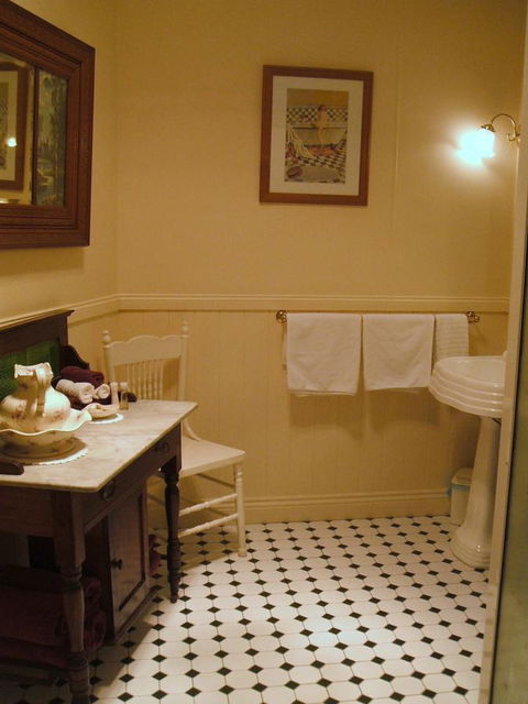 Touchwood Cottages - Australian Directory 21