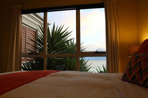 Villa 2 Bay Of Fires - Australian Directory 8