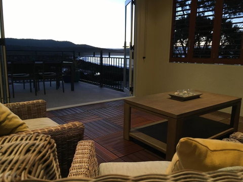 Villa 2 Bay Of Fires - Australian Directory 5